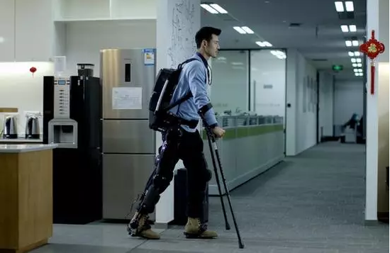 国产欲争夺外骨骼机器人巨大全球市?。? height=