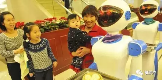 探究餐饮行业机器人的用武之地，噱头还是黑科技？