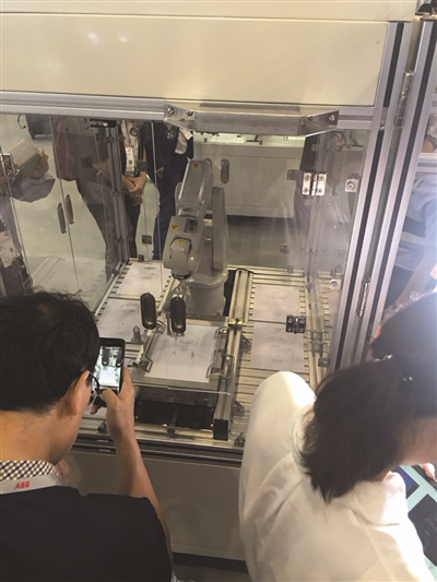 这场机器人大会展示了当前全球最新的应用
