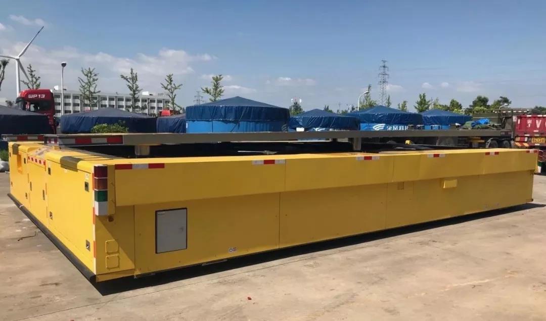 中国首个”200T重载工业移动机器人”投入使用