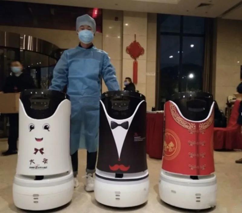 酒店机器人抗疫战下迎机遇，机器人配送展现更多可能！